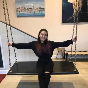 Meet your Posher, Sharon